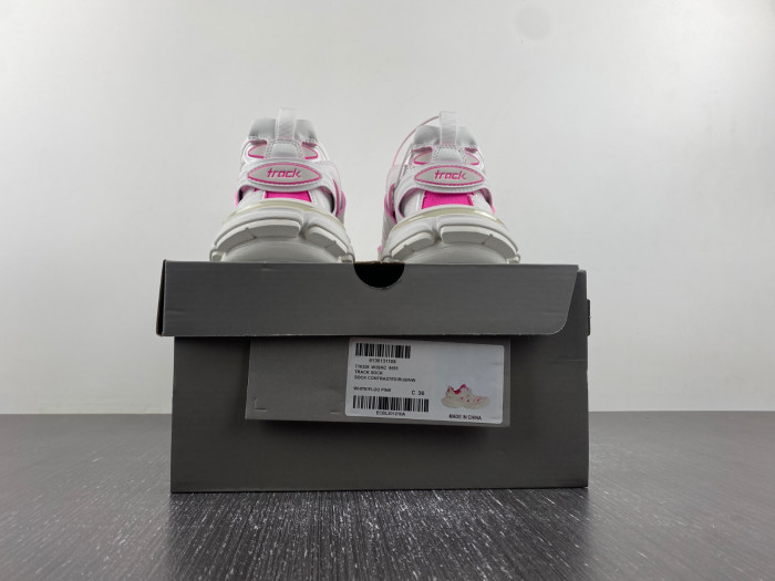 Ba*len*cia*ga track 736328 w3skc 9055