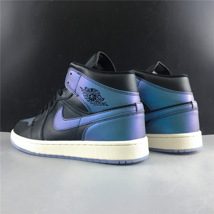 wmns air jordan 1 mid 