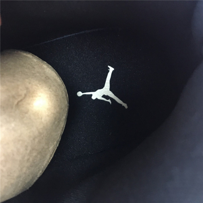 wmns air jordan 1 mid 