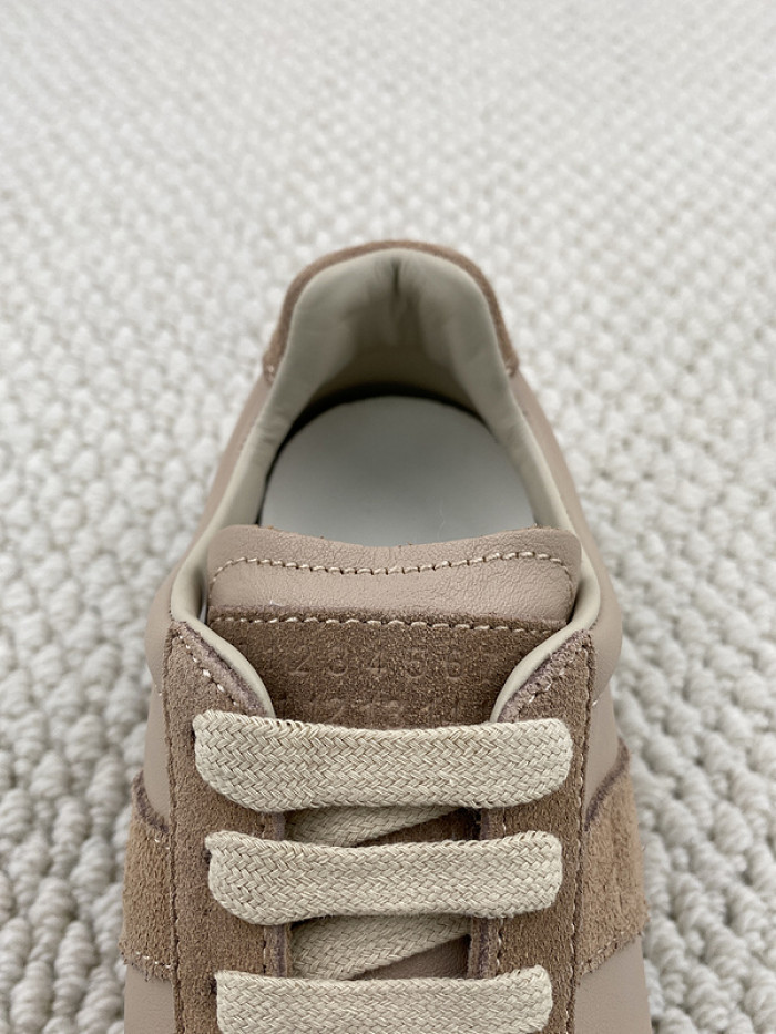 ma*s*n Ma*i*la sneakers